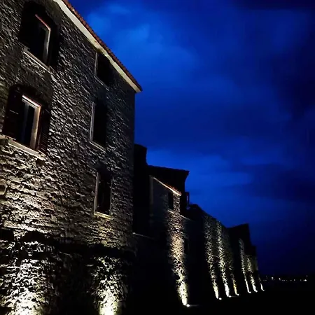 3 Rogoznica (Sibenik-Knin)