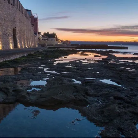 Apartment Rogoznica 3 Apartment *