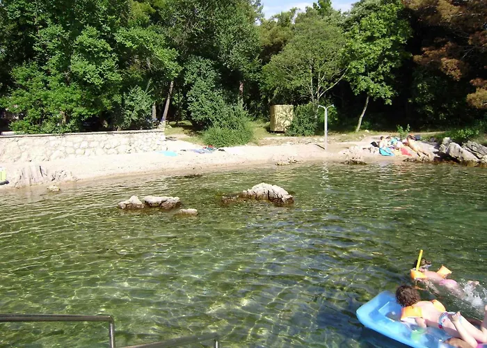 3 Διαμέρισμα *